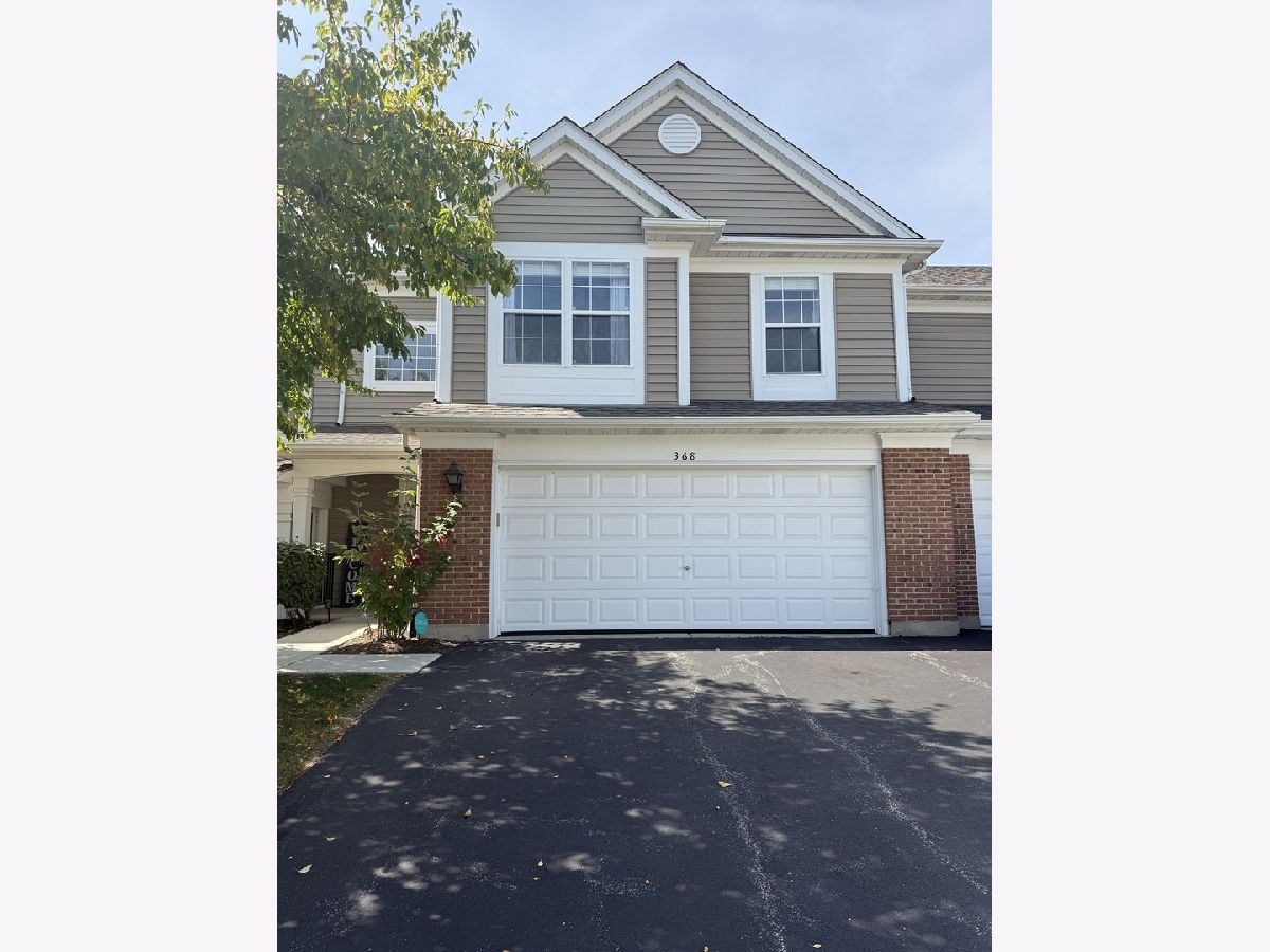 Townhomes Rented Coventry Park Palatine Illinois, 368 Jewel