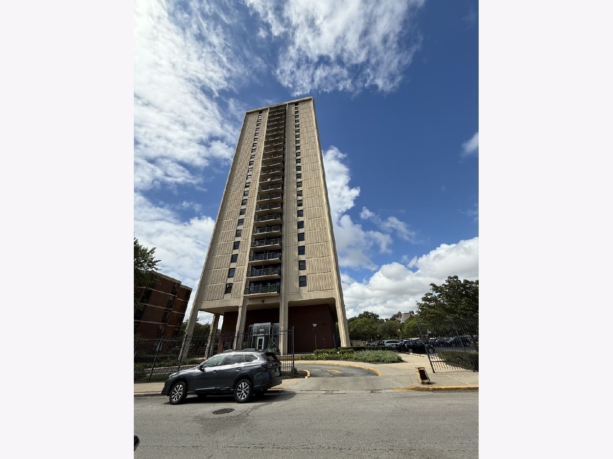 Condos & Townhomes Sold South Commons Chicago Illinois