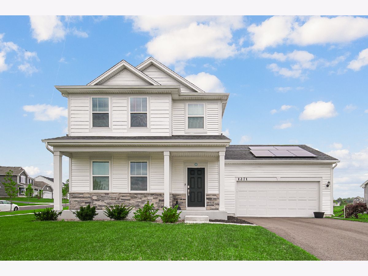  For Sale Hampshire Illinois, 1271 Highbrook Avenue