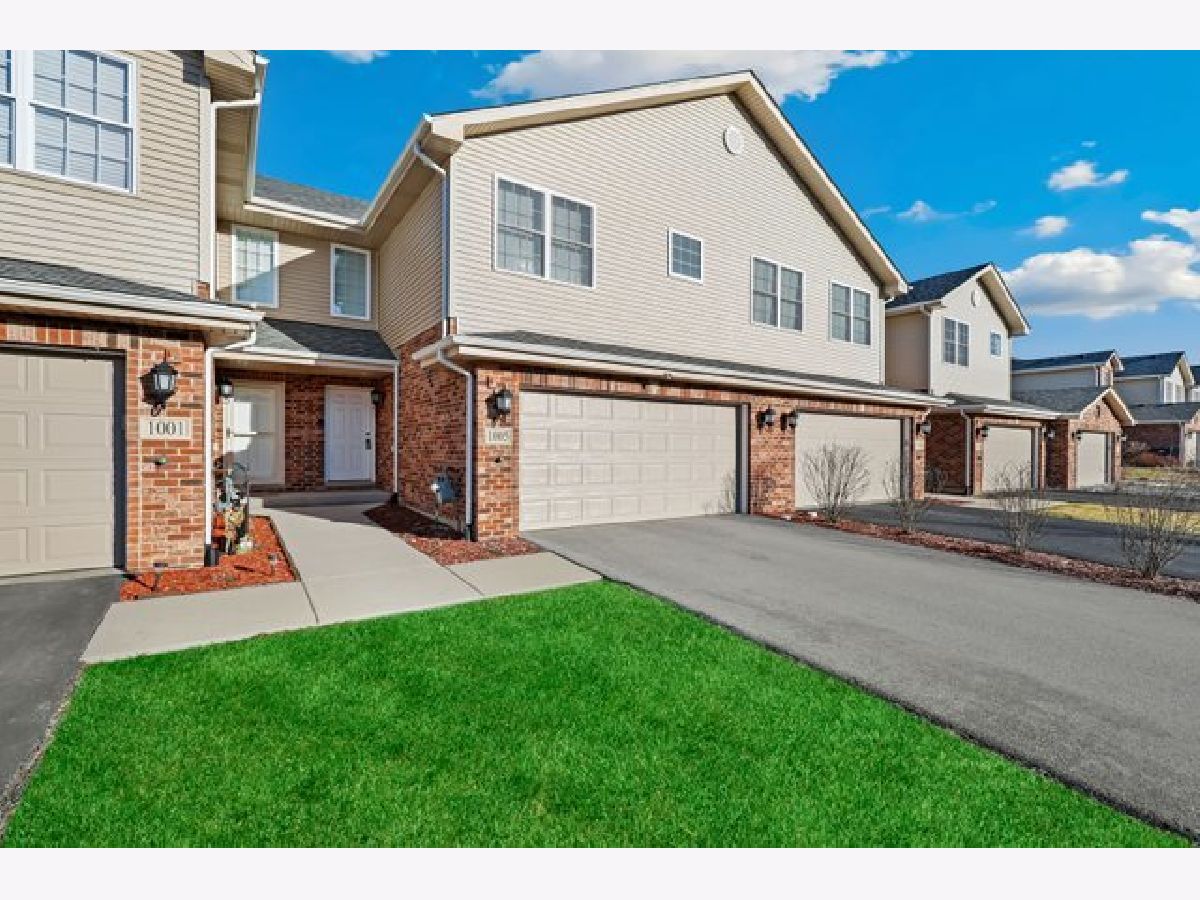  For Sale Matteson Illinois, 1005 Regent Drive