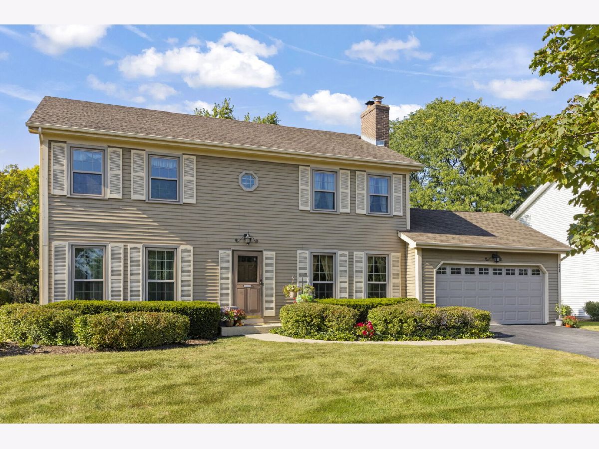  Sold Wheaton Illinois, 21 Venetian Way