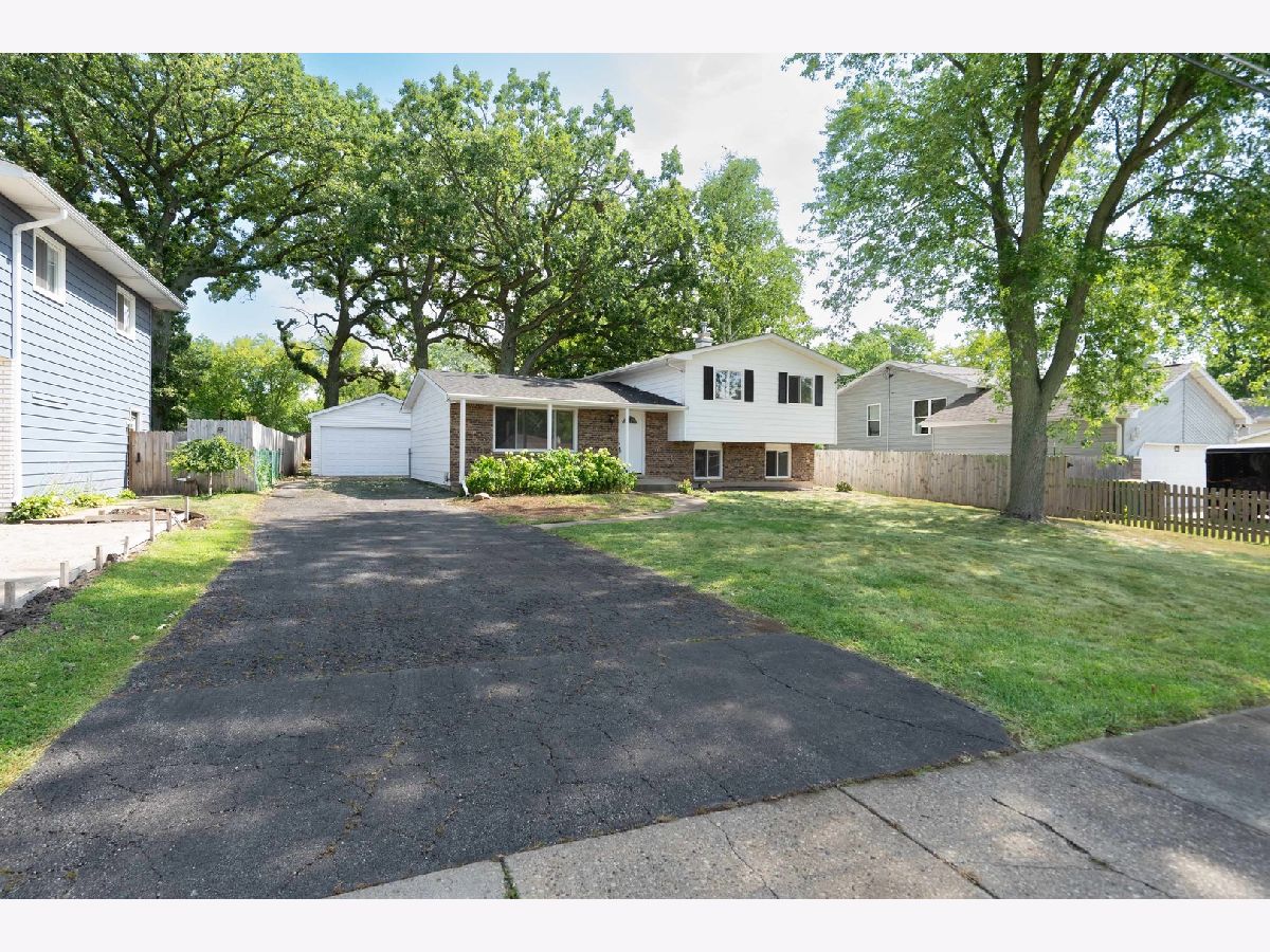  For Sale Zion Illinois, 2509 Jethro Avenue
