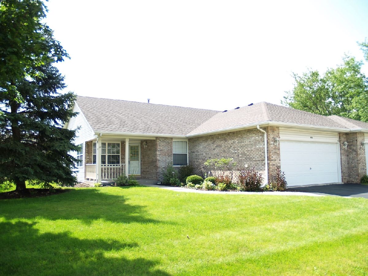 Townhomes & Homes Rented Waterford Pointe Joliet Illinois, 4707 Mikasa