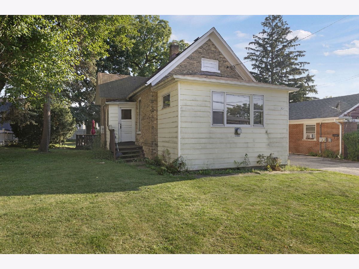  Sold Highwood Illinois, 307 Prairie