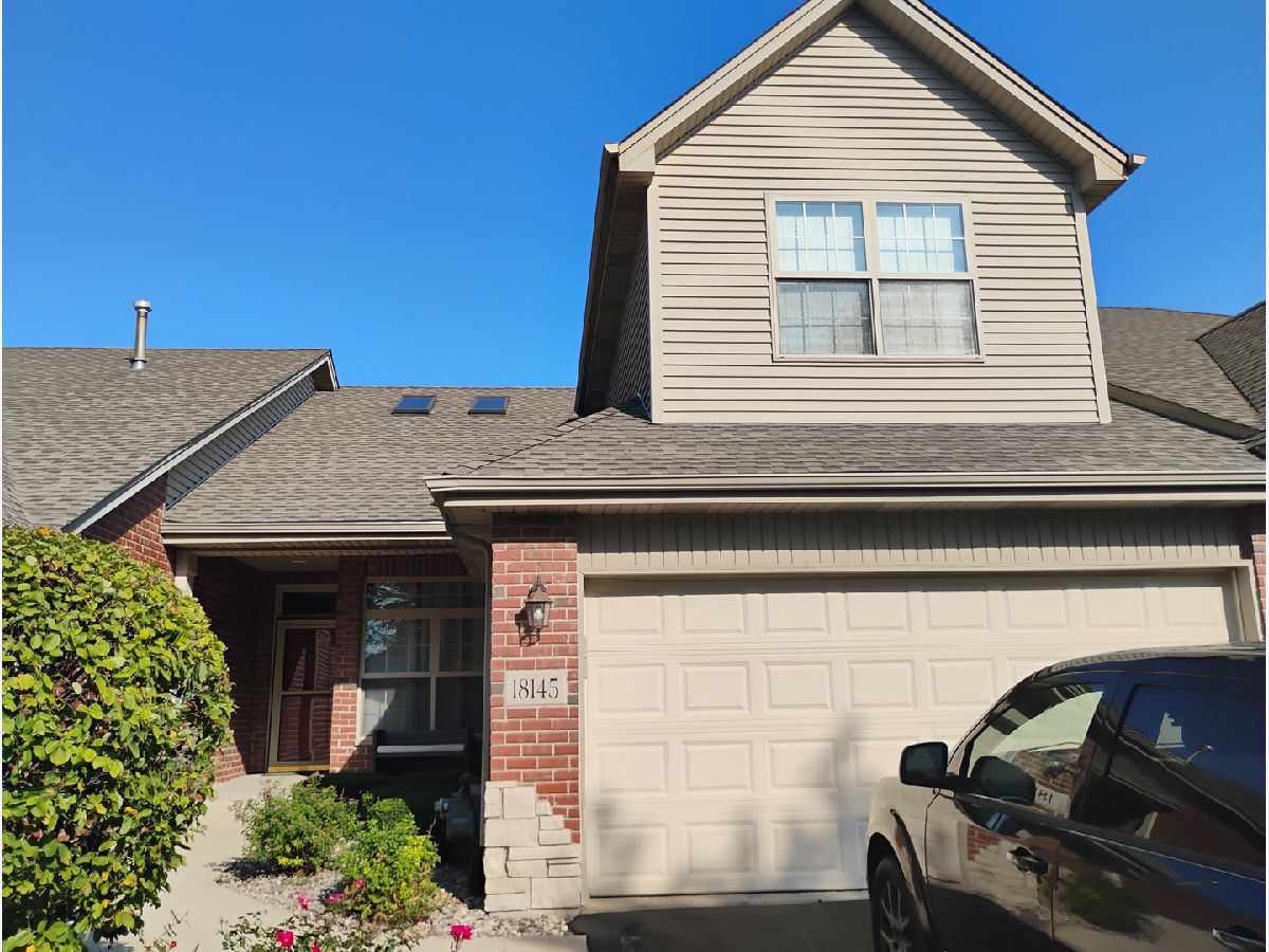  For Sale Orland Park Illinois, 18145 Breckenridge Boulevard