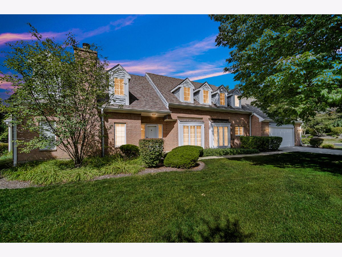 Townhomes For Sale Chesapeake Hills Mchenry Illinois, 5625 Chesapeake Drive