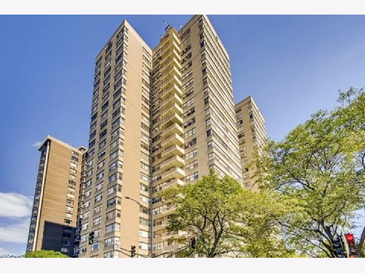 Sold Chicago Illinois, 6301 Sheridan