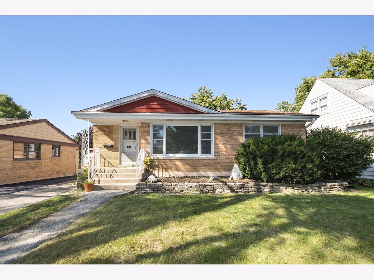 Sold Elmhurst Illinois, 493 Avery