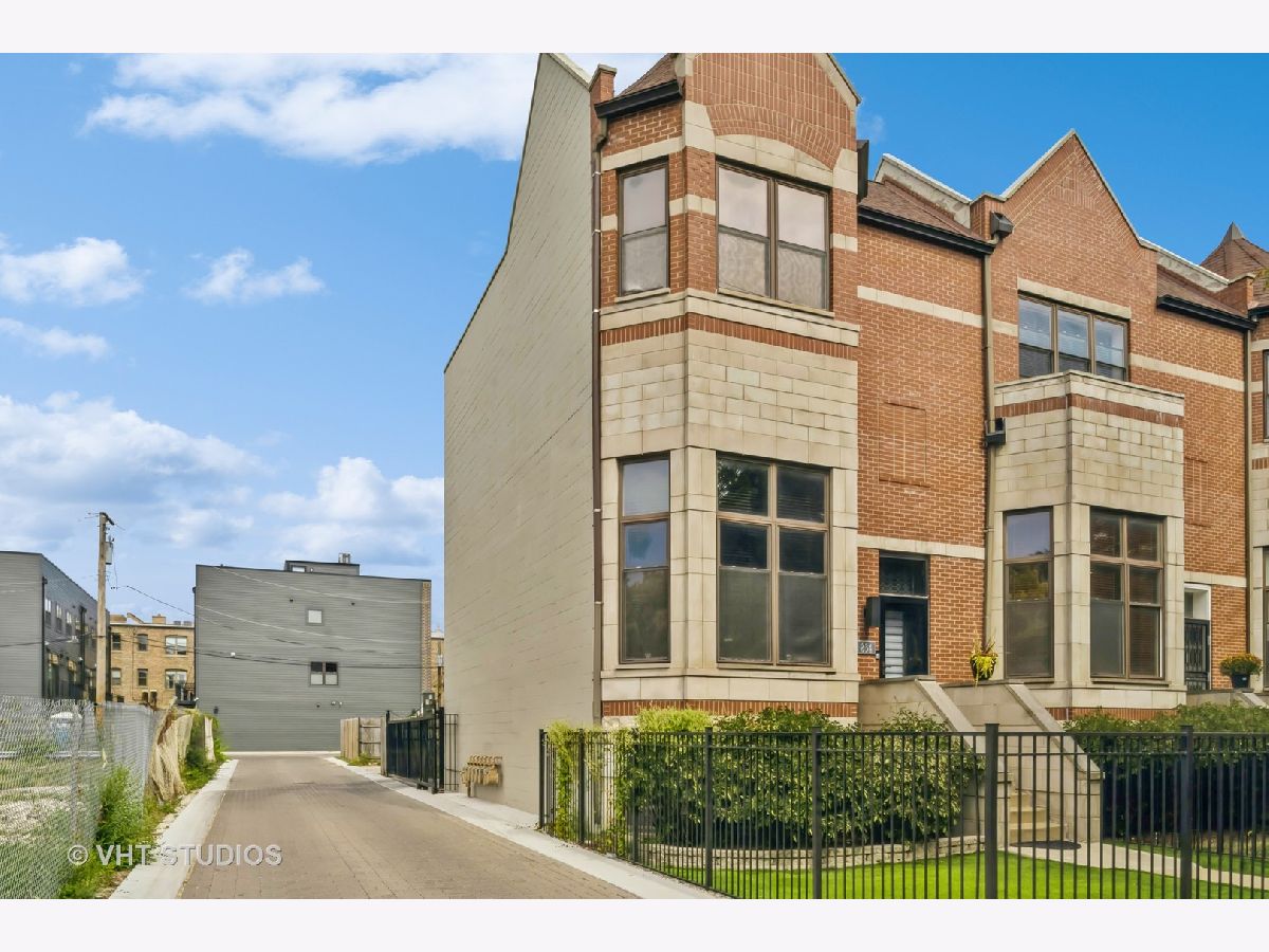  For Sale Chicago Illinois, 834 45th Street
