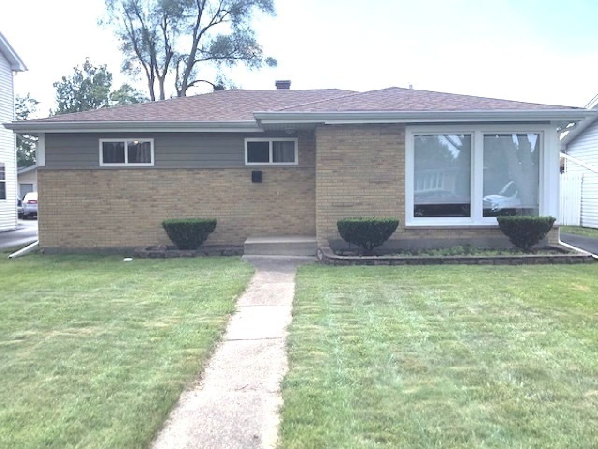  For Sale Addison Illinois, 820 Neva Avenue