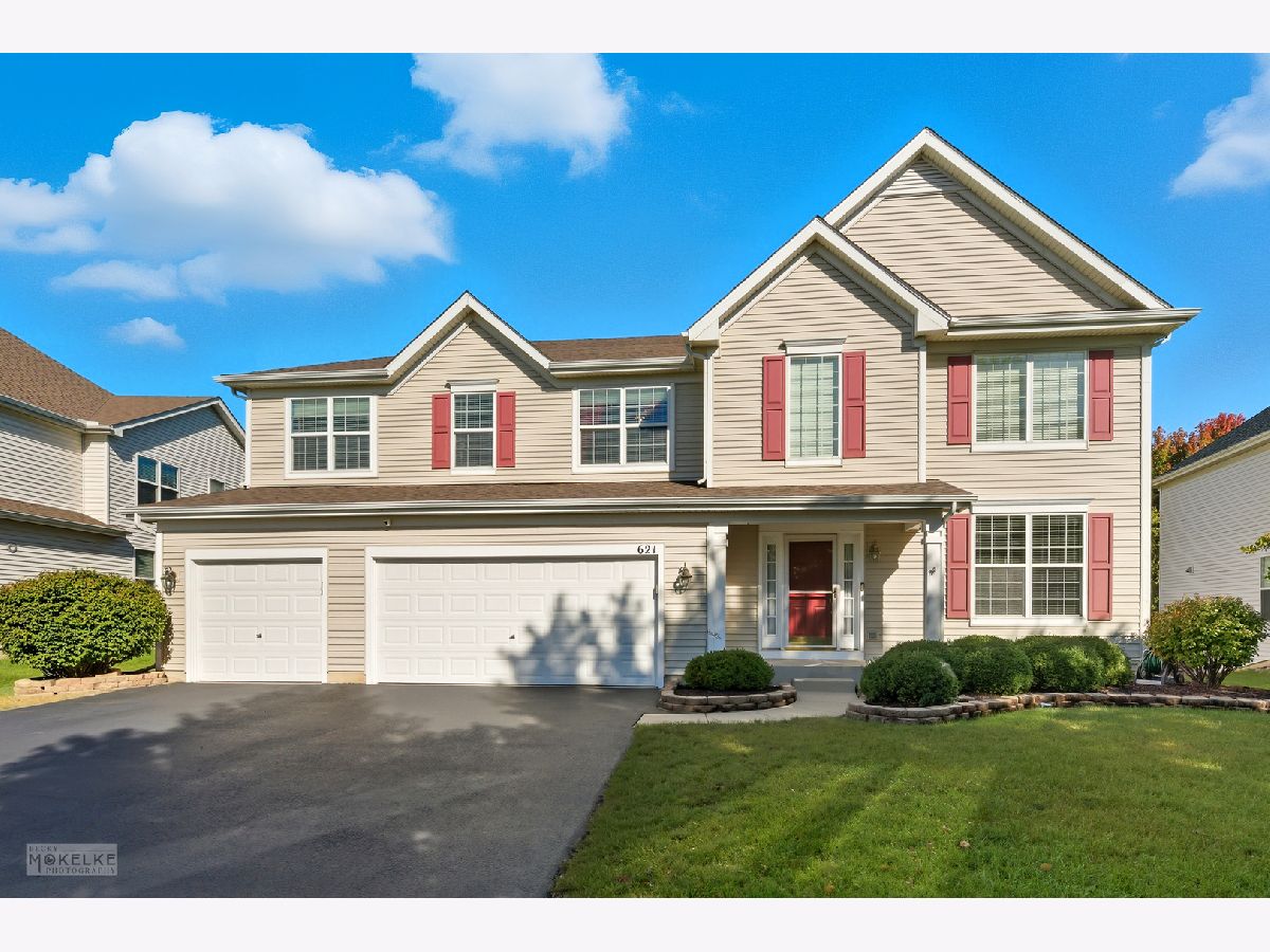 Homes For Sale Spring Gate At Southbury Oswego Illinois, 621 Mansfield Way