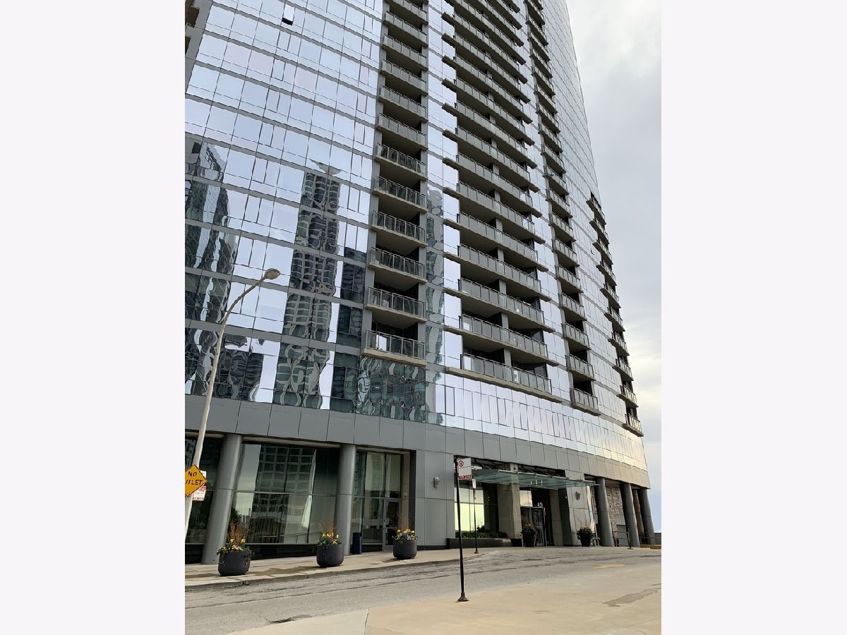 Rented Chicago Illinois, 450 Waterside