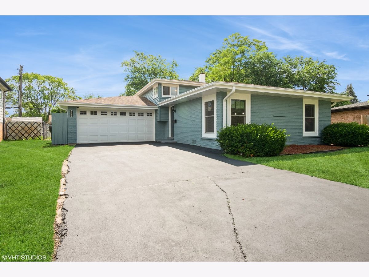  For Sale Dolton Illinois, 15463 Diekman Court