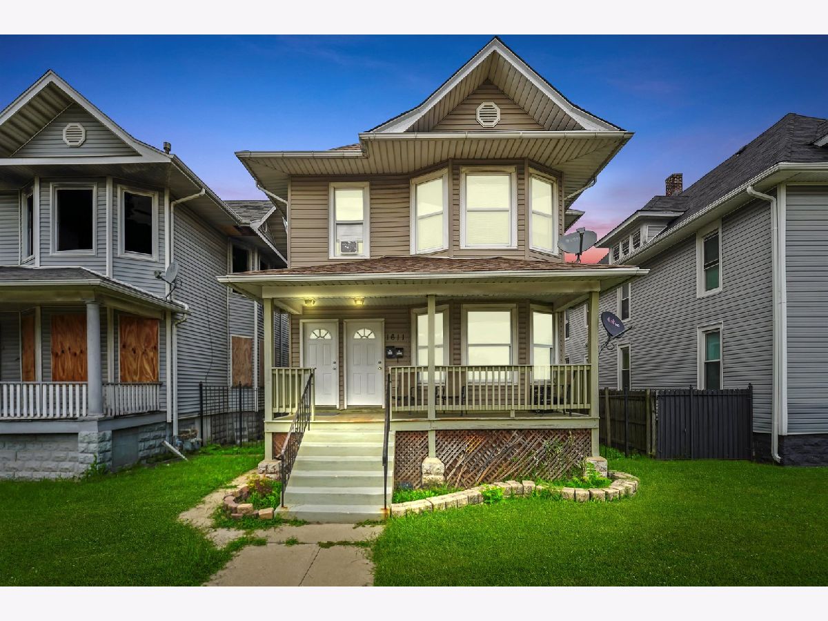  For Sale Maywood Illinois, 1611 Saint Charles Road
