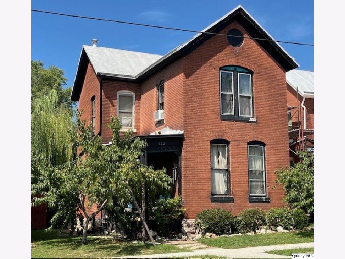  For Sale Quincy Illinois, 522 12th St.