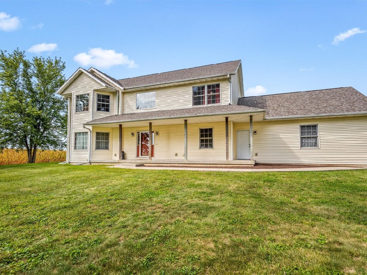  For Sale Pecatonica Illinois, 4650 Klinger Road