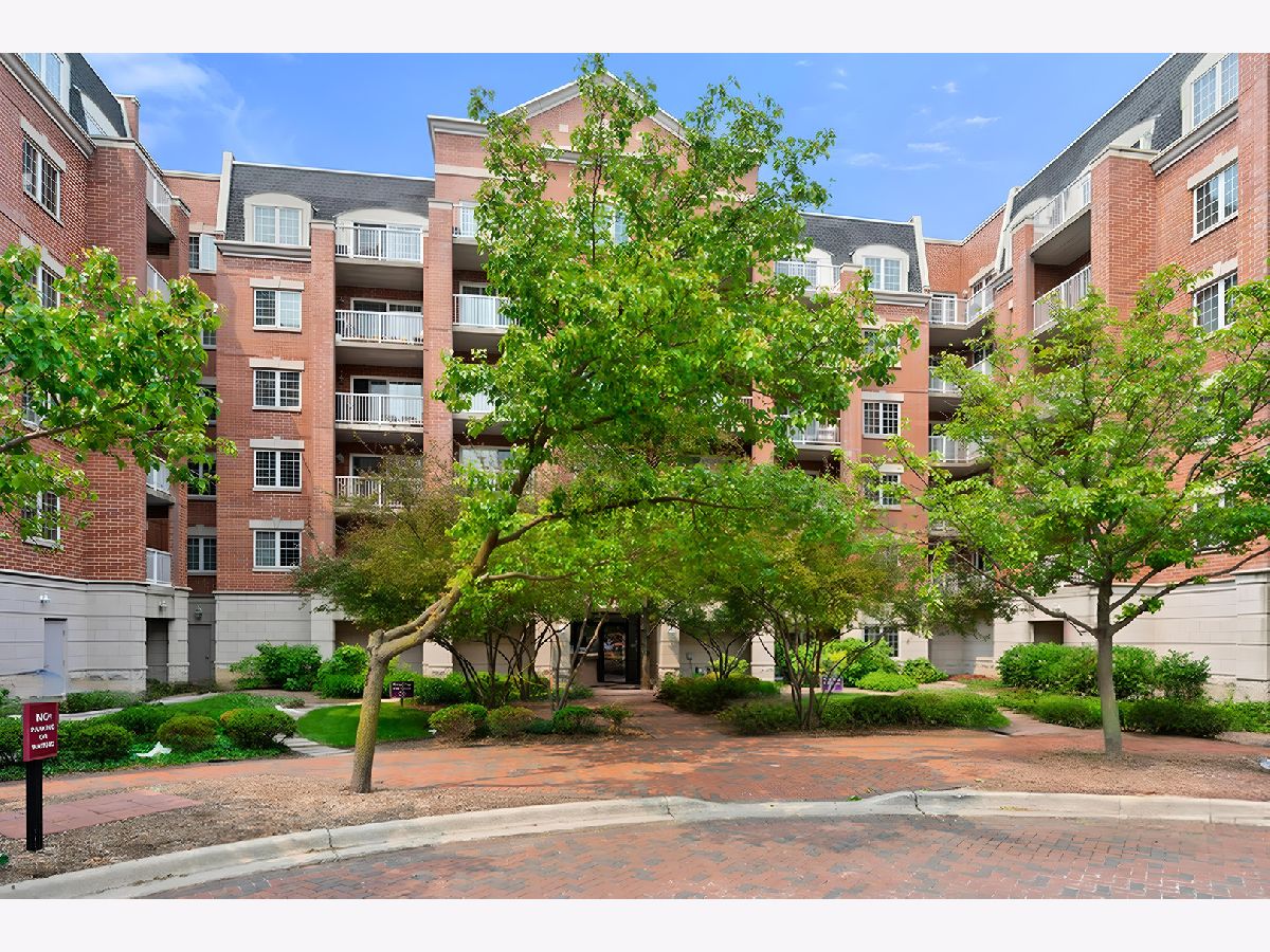  For Sale Harwood Heights Illinois, 4833 Olcott Avenue