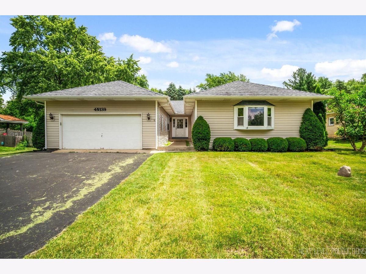 Homes For Sale Oak Meadows West Chicago Illinois, 4N139 Norris Avenue