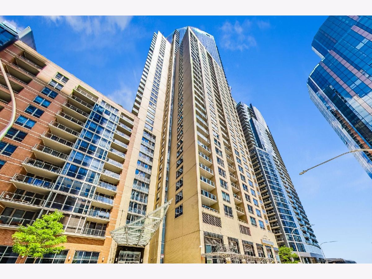 Condominiums Rented Regatta Chicago Illinois, 420 Waterside