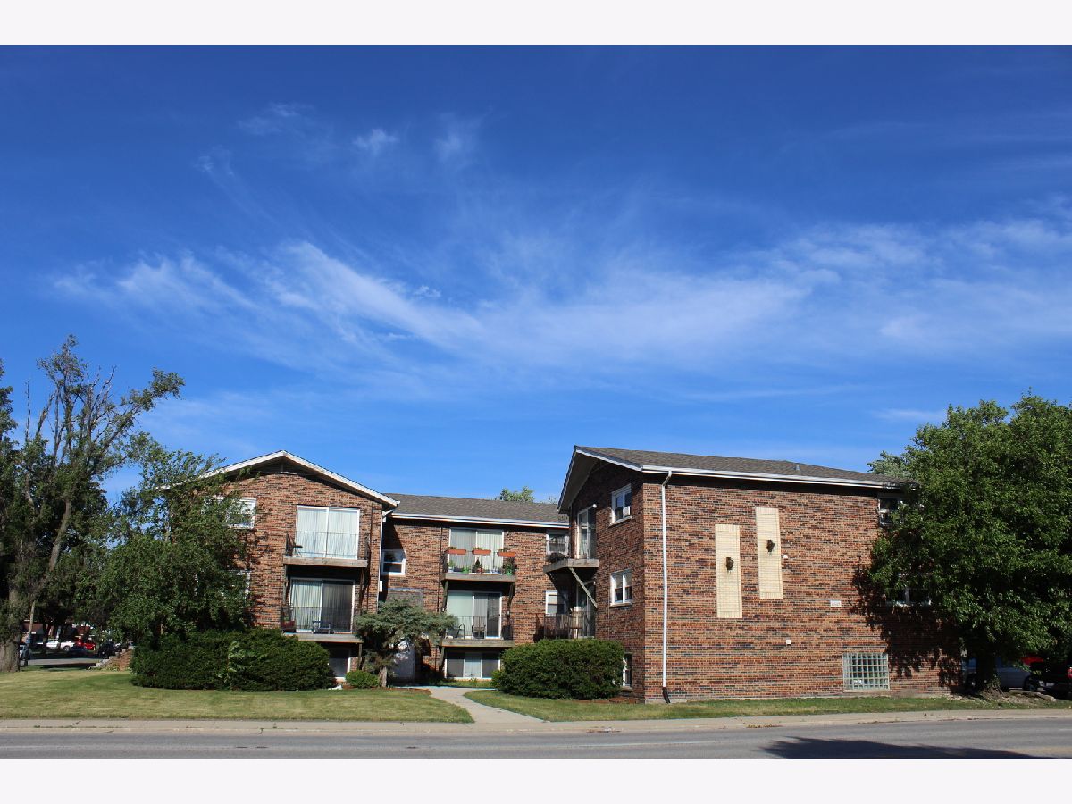  For Sale Lyons Illinois, 4545 Prescott Avenue