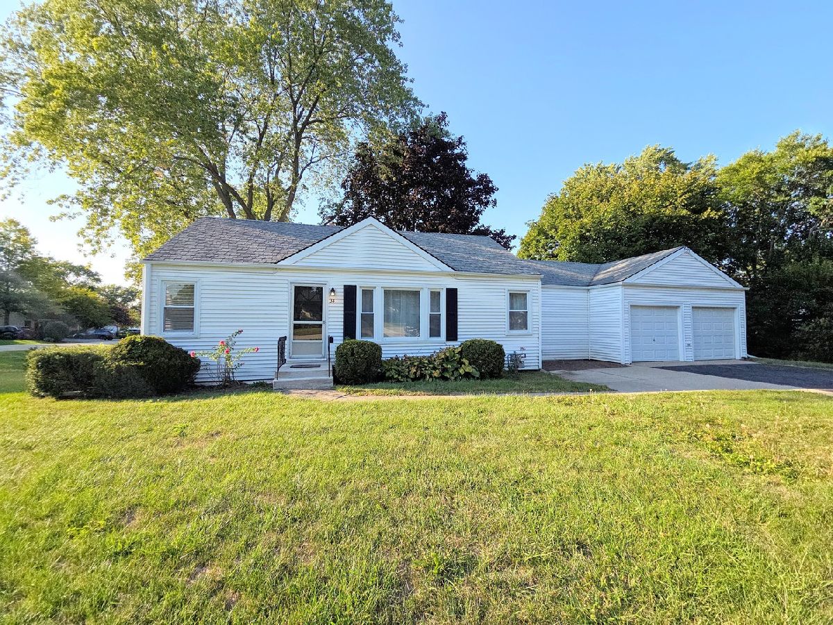  Rented Lake Zurich Illinois, 34 Evergreen