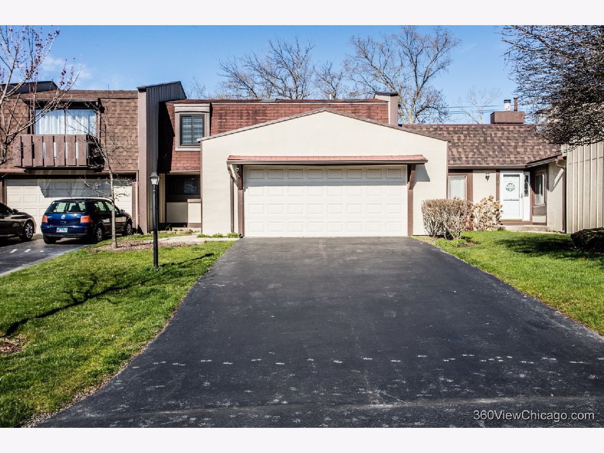 For Rent Indian Head Park Illinois, 14 Westwood