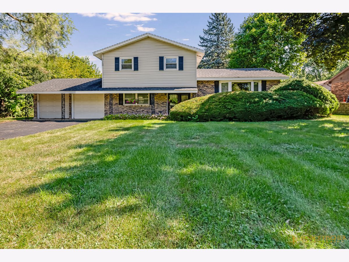  Sold Crystal Lake Illinois, 6102 Scott