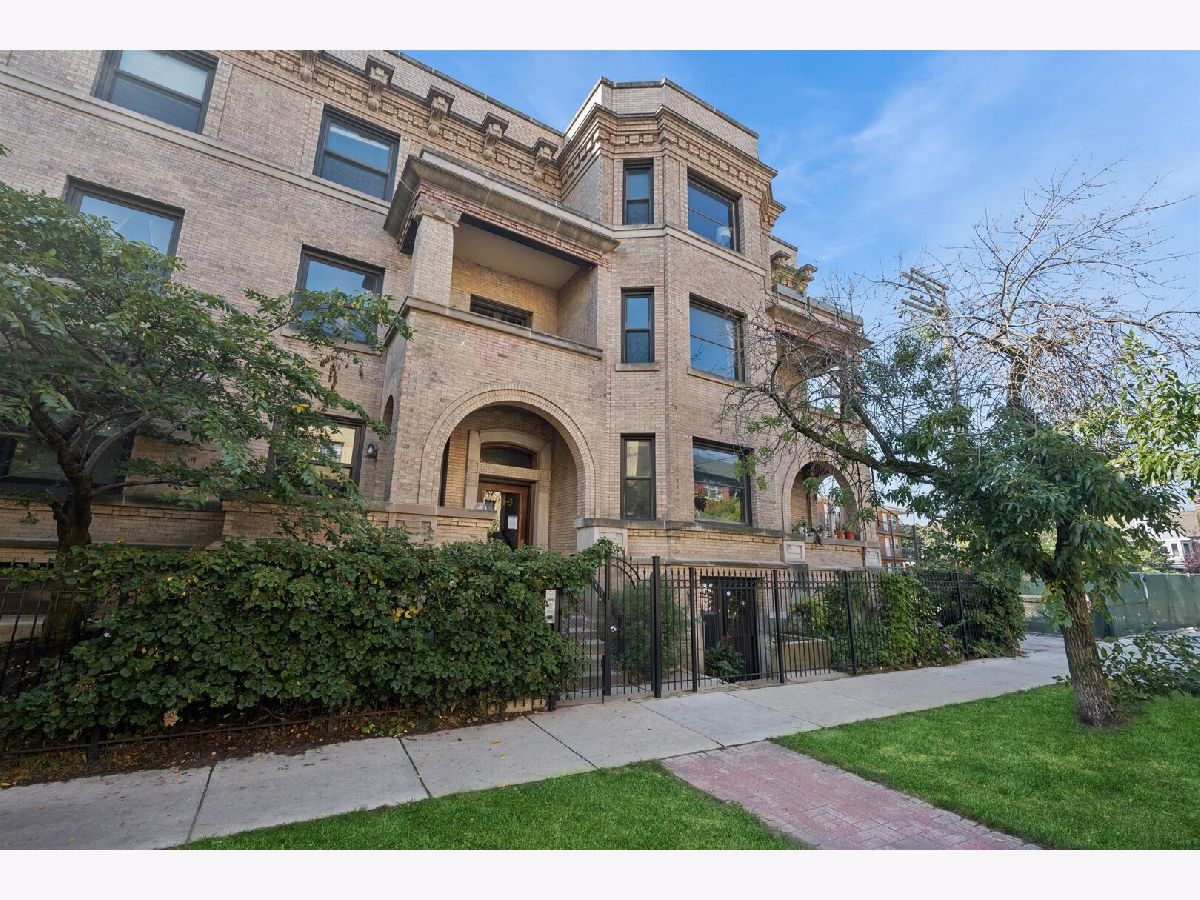 Condos & Townhomes & Homes For Sale Sheridan Park Chicago Illinois, 1353 Wilson Avenue