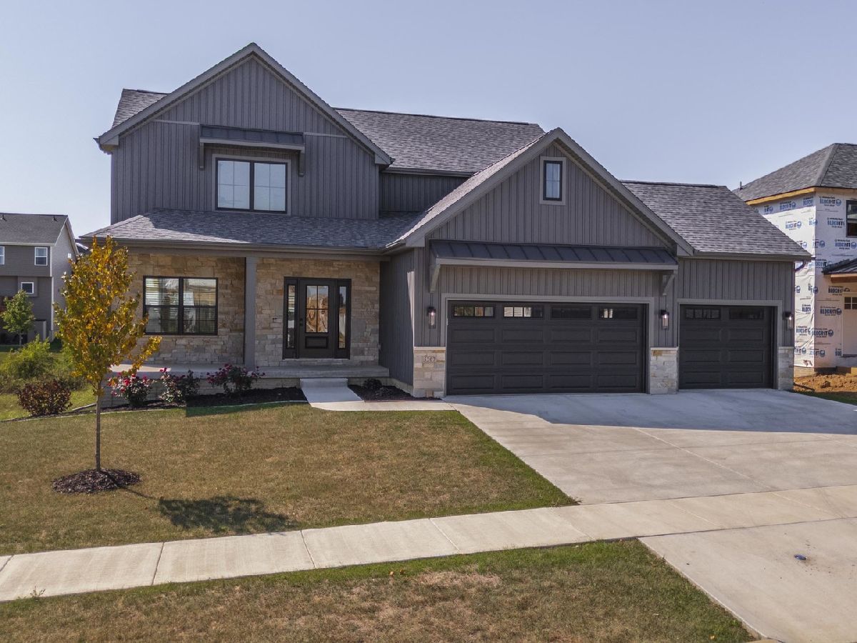 Homes & Condos & Townhomes Sold Grove On Kickapoo Creek Bloomington Illinois, 5207 Finlen