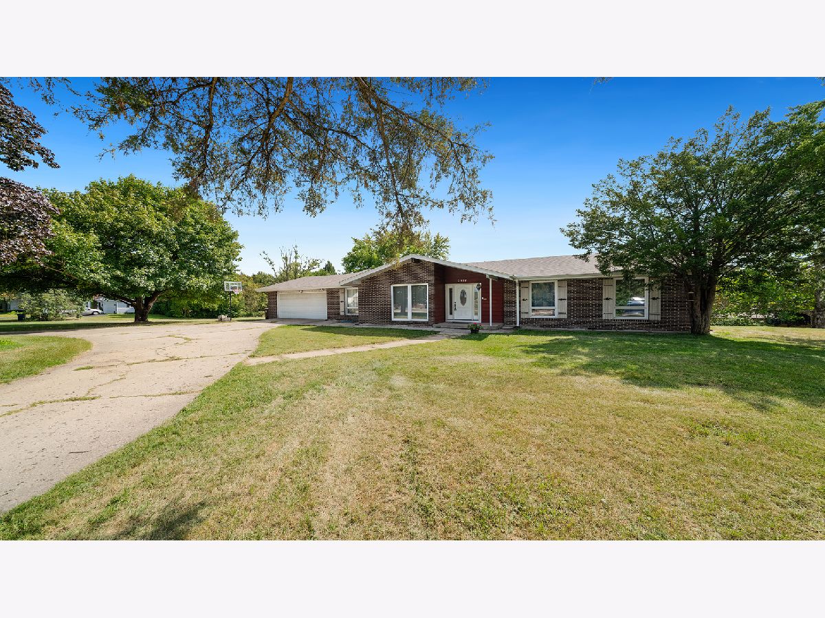  For Sale Rockford Illinois, 2617 Sandy Hollow Road