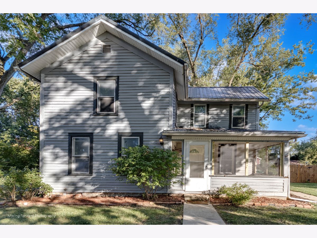  For Sale Millington Illinois, 208 Sycamore Street