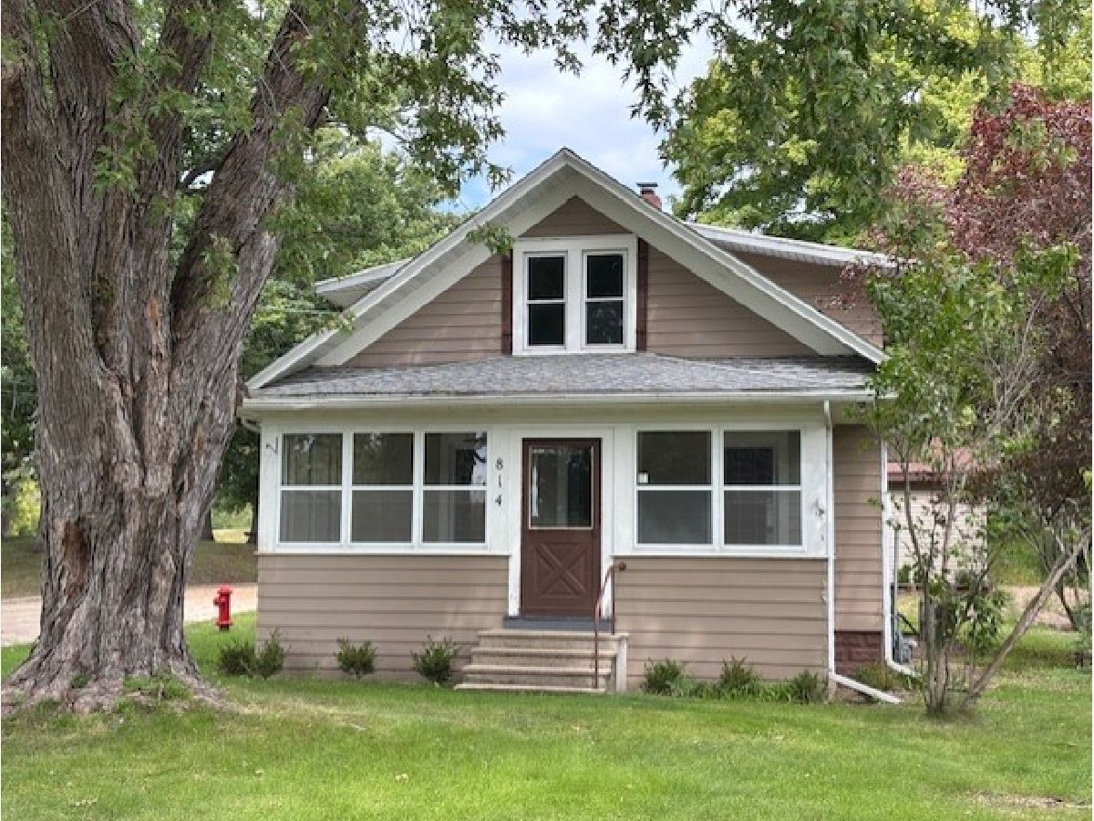  For Sale Morrison Illinois, 814 Park Street