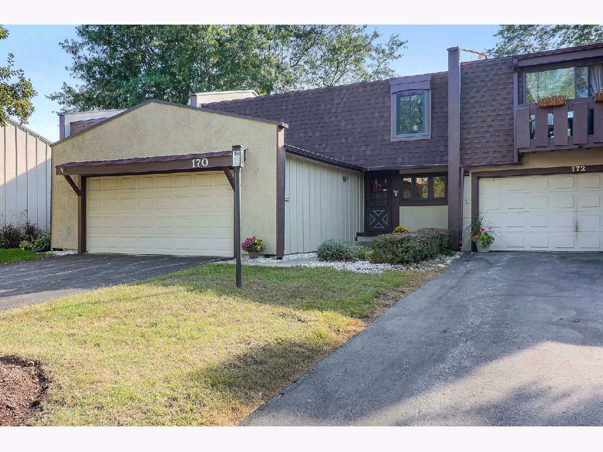 For Sale Indian Head Park Illinois, 170 Cascade Drive