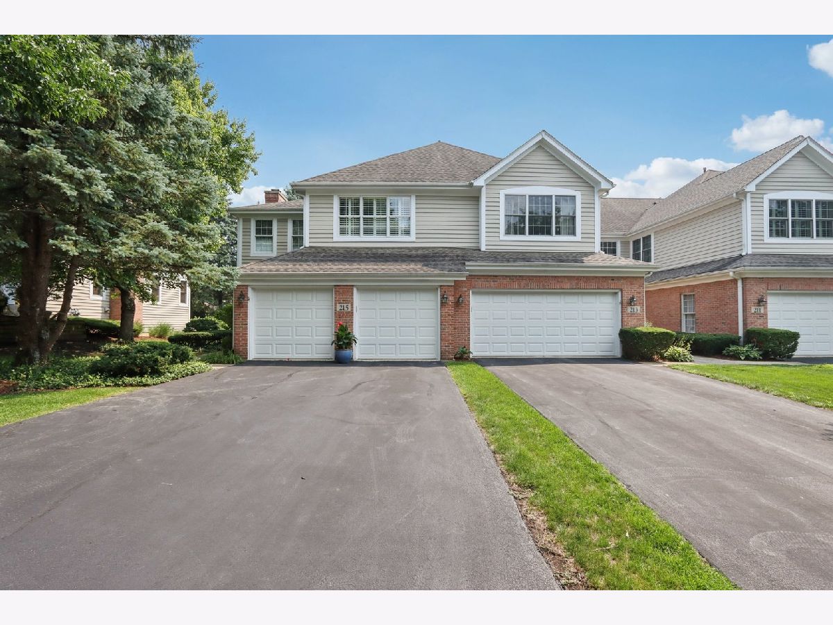 Townhomes For Sale Orchard Place Glen Ellyn Illinois, 215 Orchard Lane