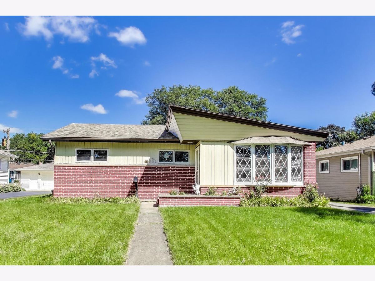  For Sale Addison Illinois, 502 Ronald Drive