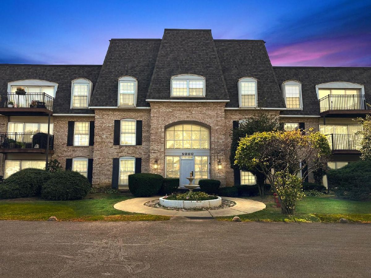  For Rent Rolling Meadows Illinois, 5000 Carriageway