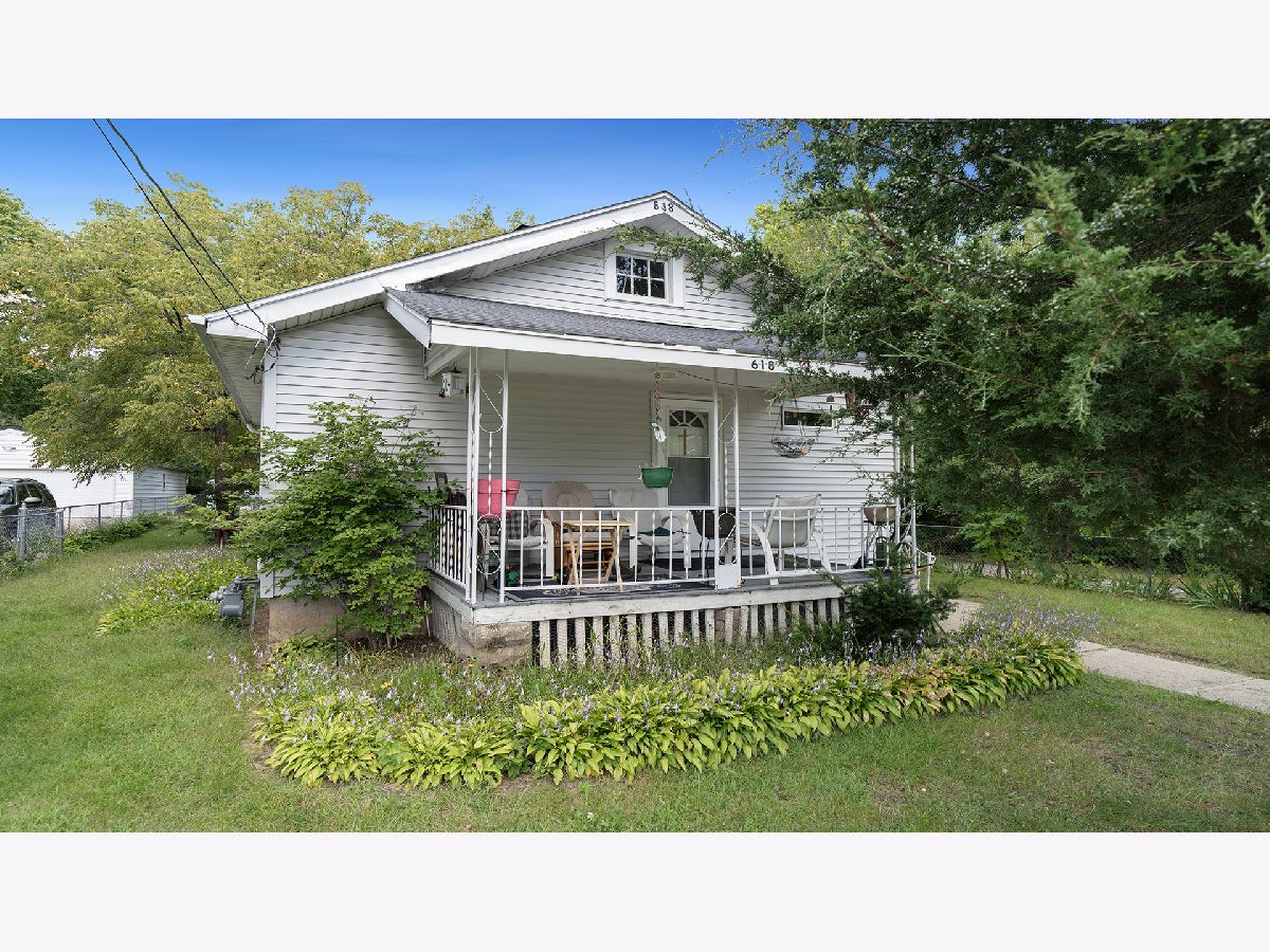  For Sale Rockford Illinois, 618 Sawyer Road