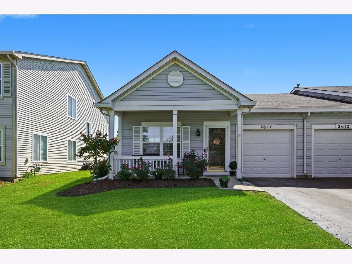 Townhomes & Homes Sold Lakewood On Caton Farm Plainfield Illinois, 2614 River Bend