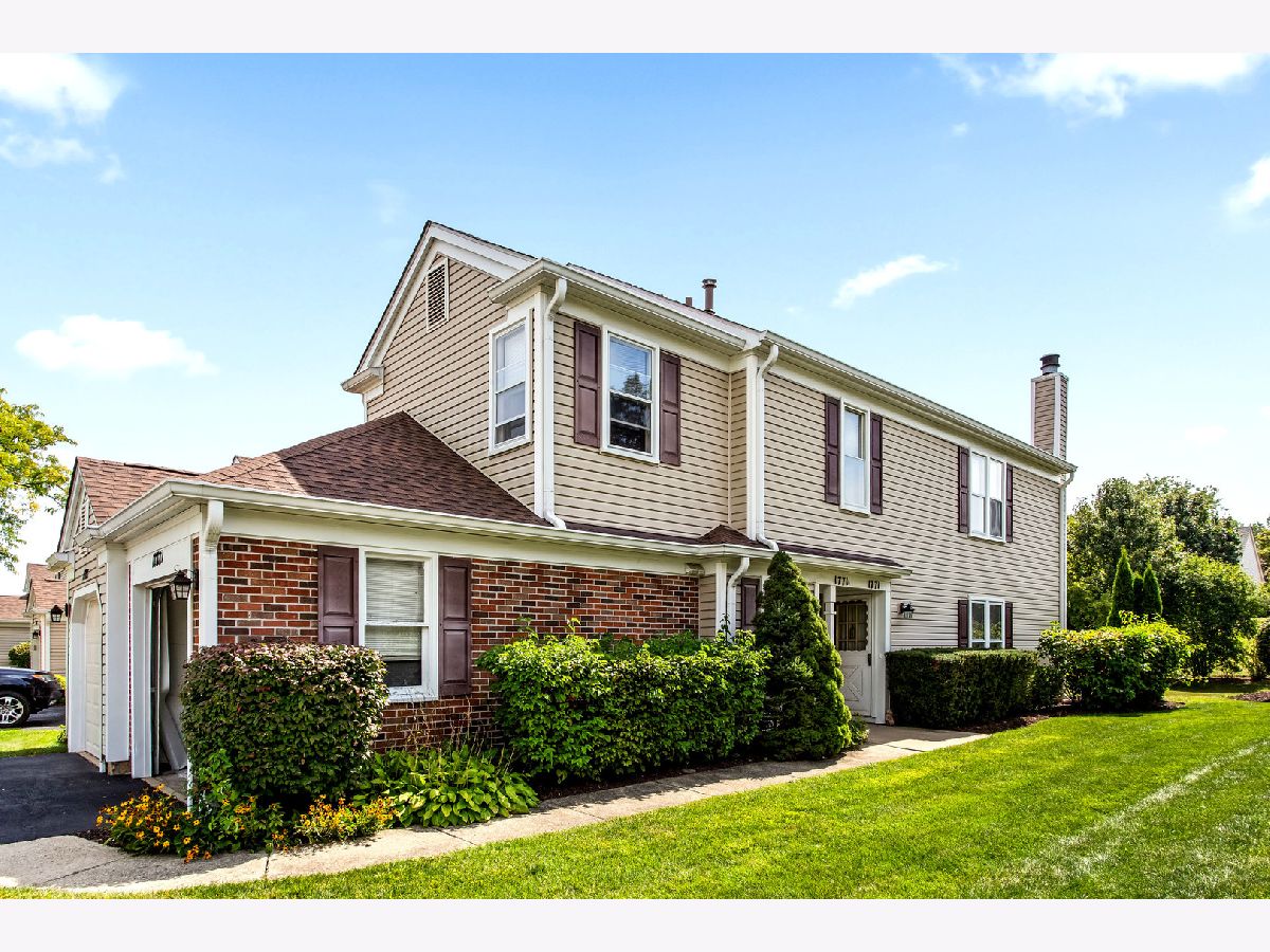 Townhomes & Condos For Sale Hampton Farms Elk Grove Village Illinois, 1771 Vermont Drive