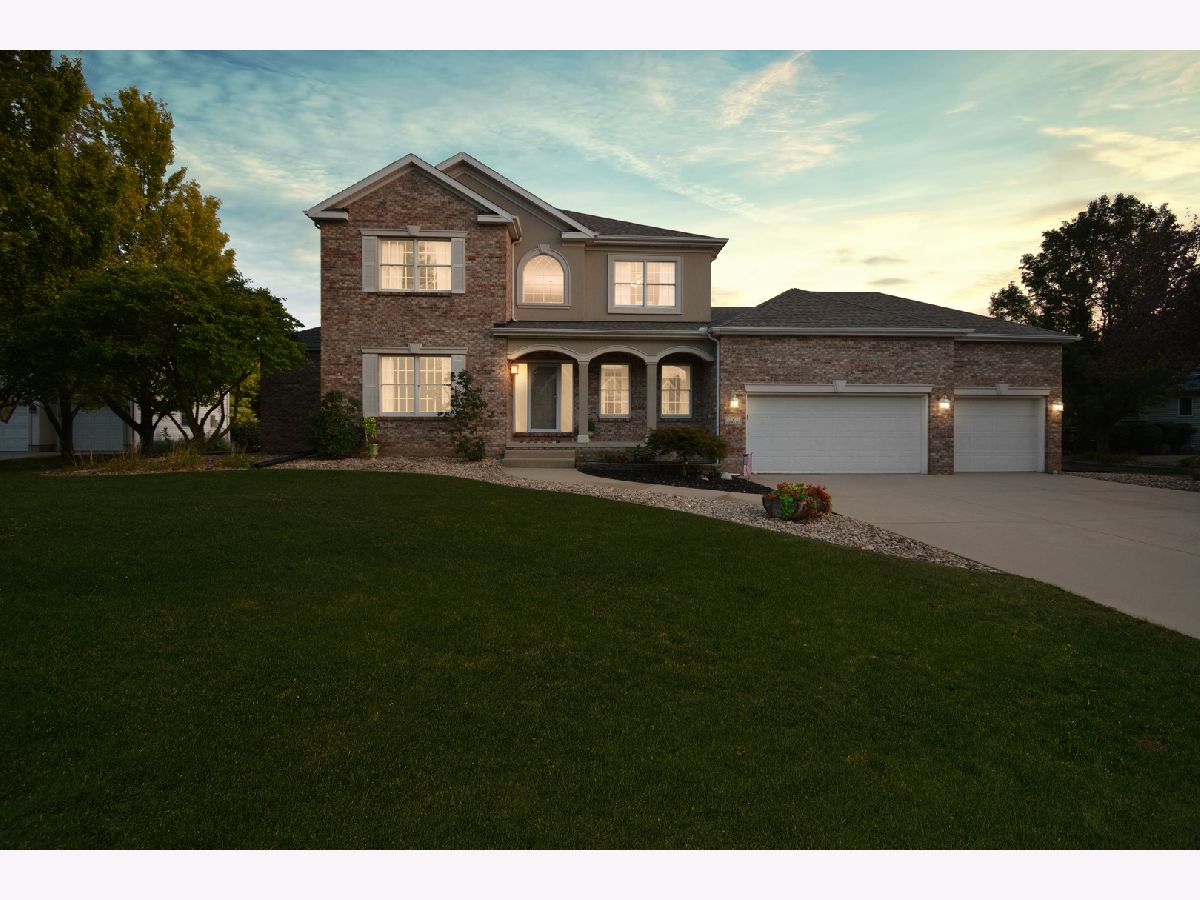 Homes & Condos & Townhomes Sold Hawthorne Ii Bloomington Illinois, 3 Currie