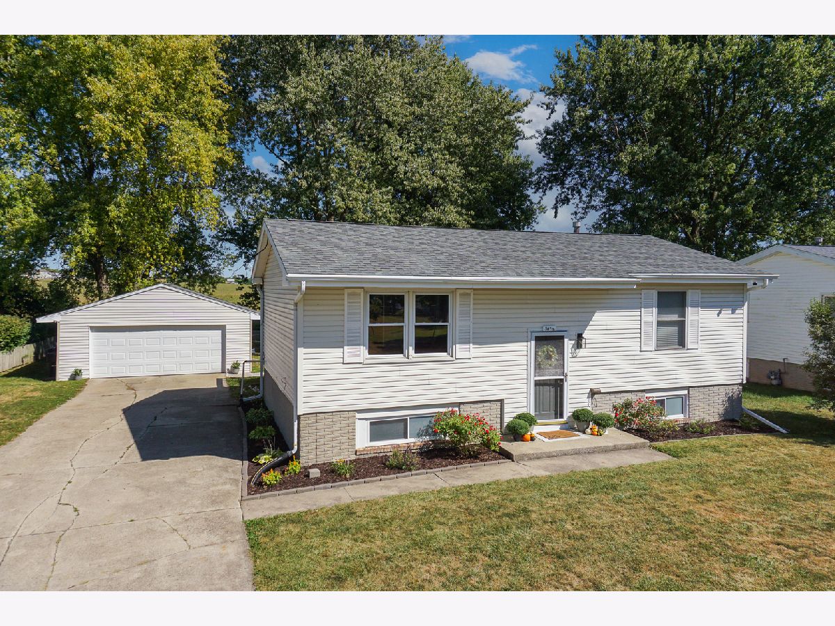  Sold Carlock Illinois, 307 1/2 Church