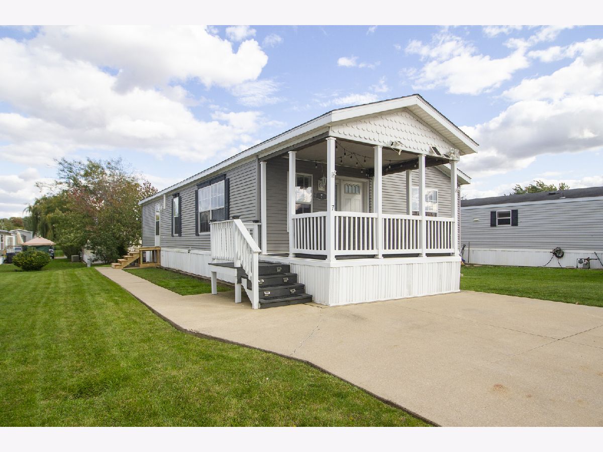  Sold Bourbonnais Illinois, 7 Saint Pauls