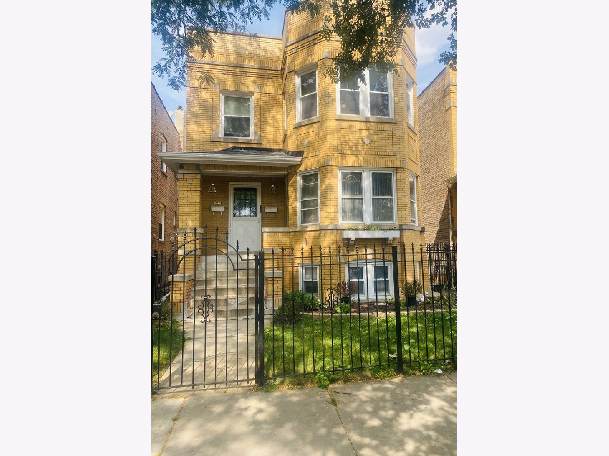  Rented Chicago Illinois, 5310 Parker
