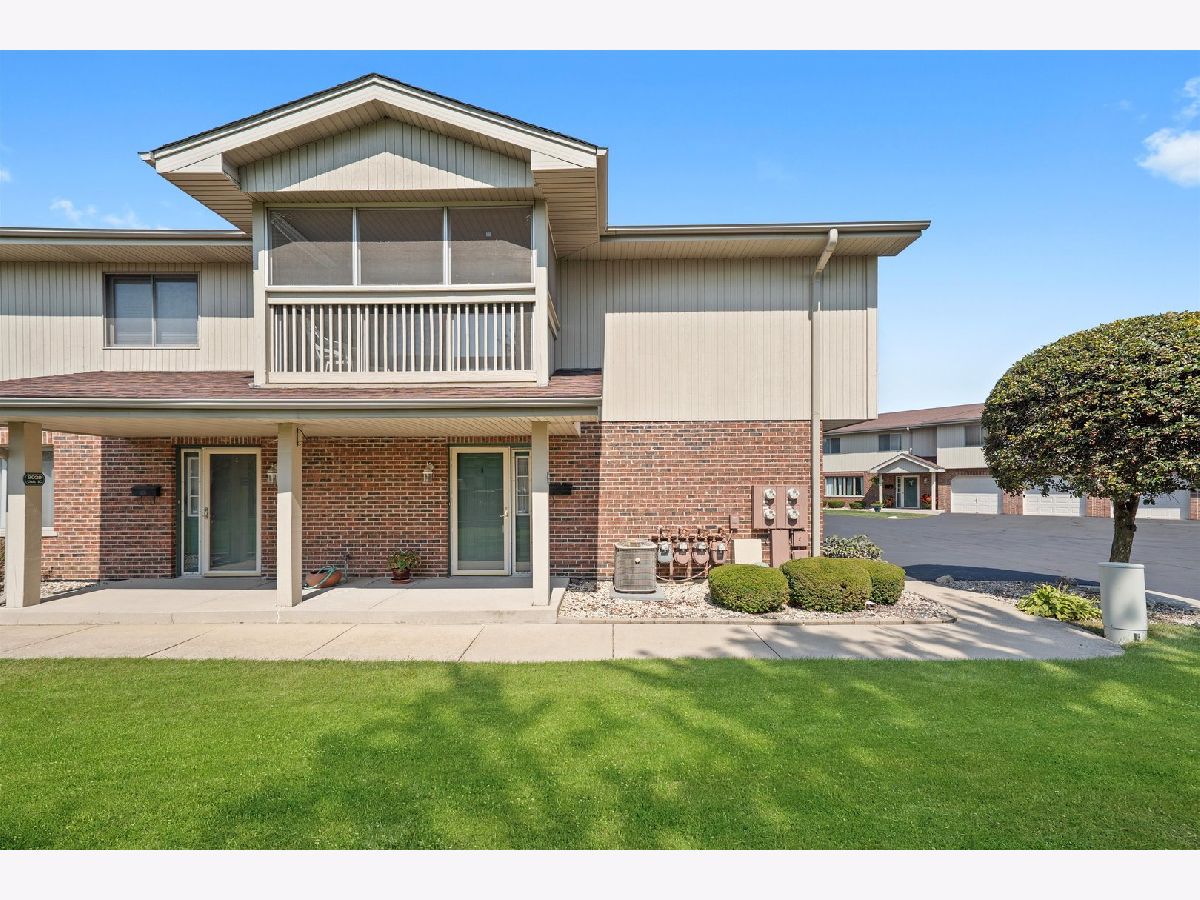  Sold Palos Hills Illinois, 9029 111th