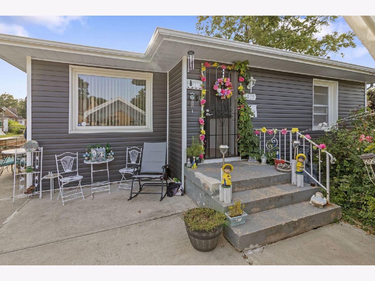 For Sale Joliet Illinois, 1015 Retta Court