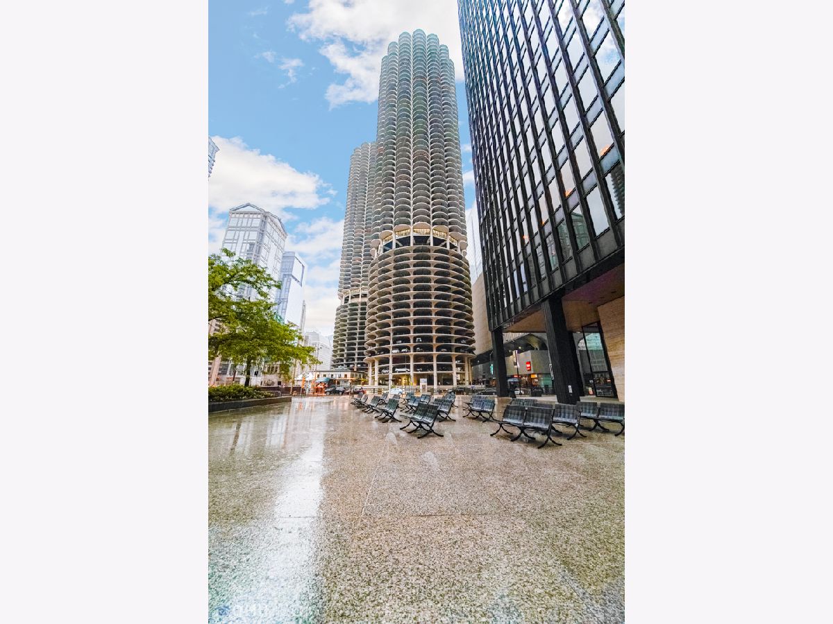 Rented Chicago Illinois, 300 State