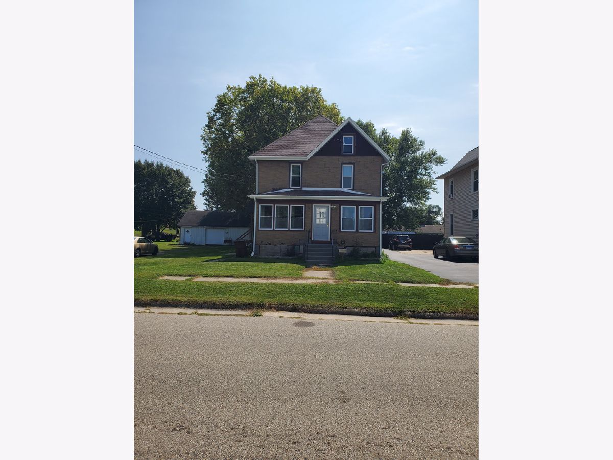  For Sale South Beloit Illinois, 472 Clark Street