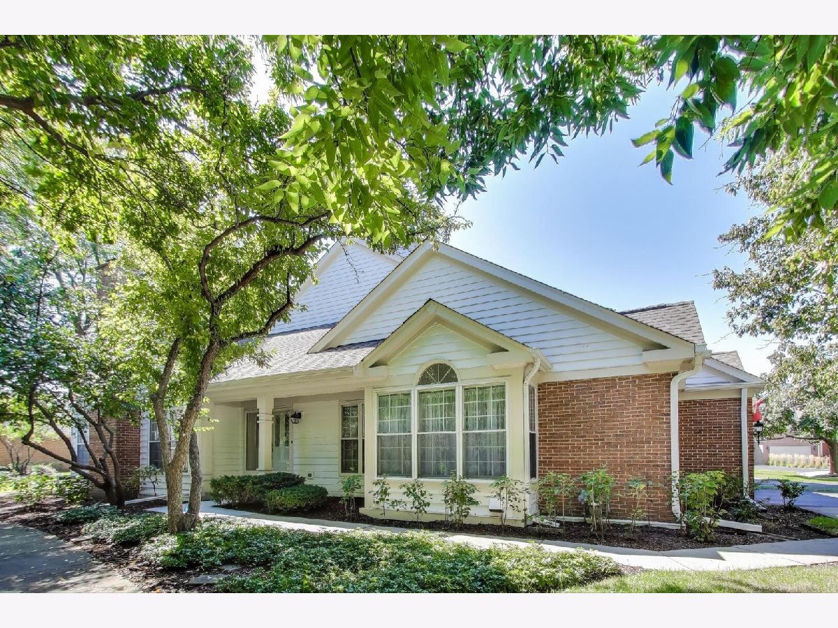  Sold Glenview Illinois, 125 Radcliffe