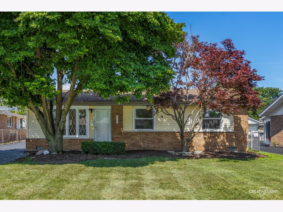  Sold Crestwood Illinois, 13116 Fairway