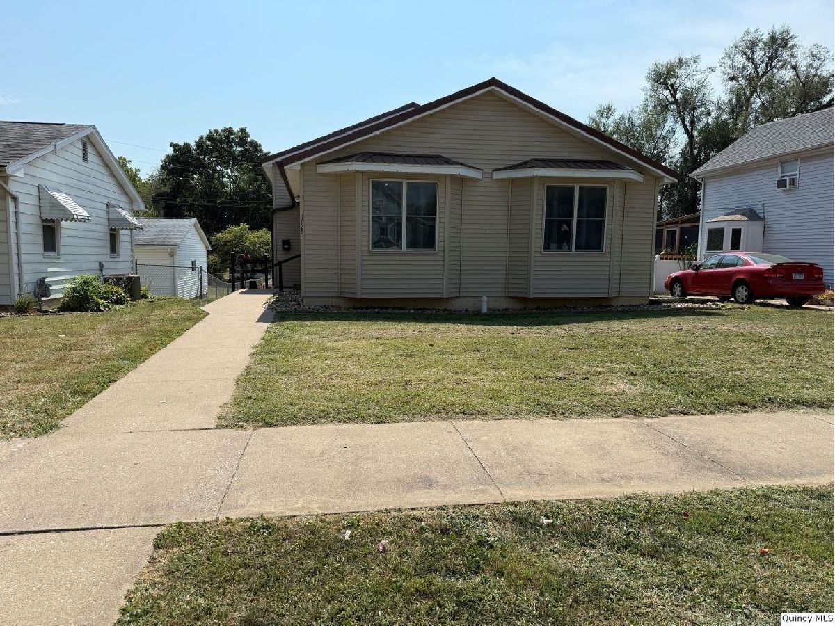 Sold Quincy Illinois, 1628 Spruce